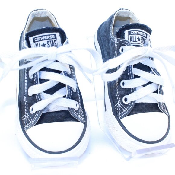 Converse Chuck Taylor All Star Toddler SZ 7 Low Top Black Lace Up Sneakers 7J235 - Picture 1 of 12